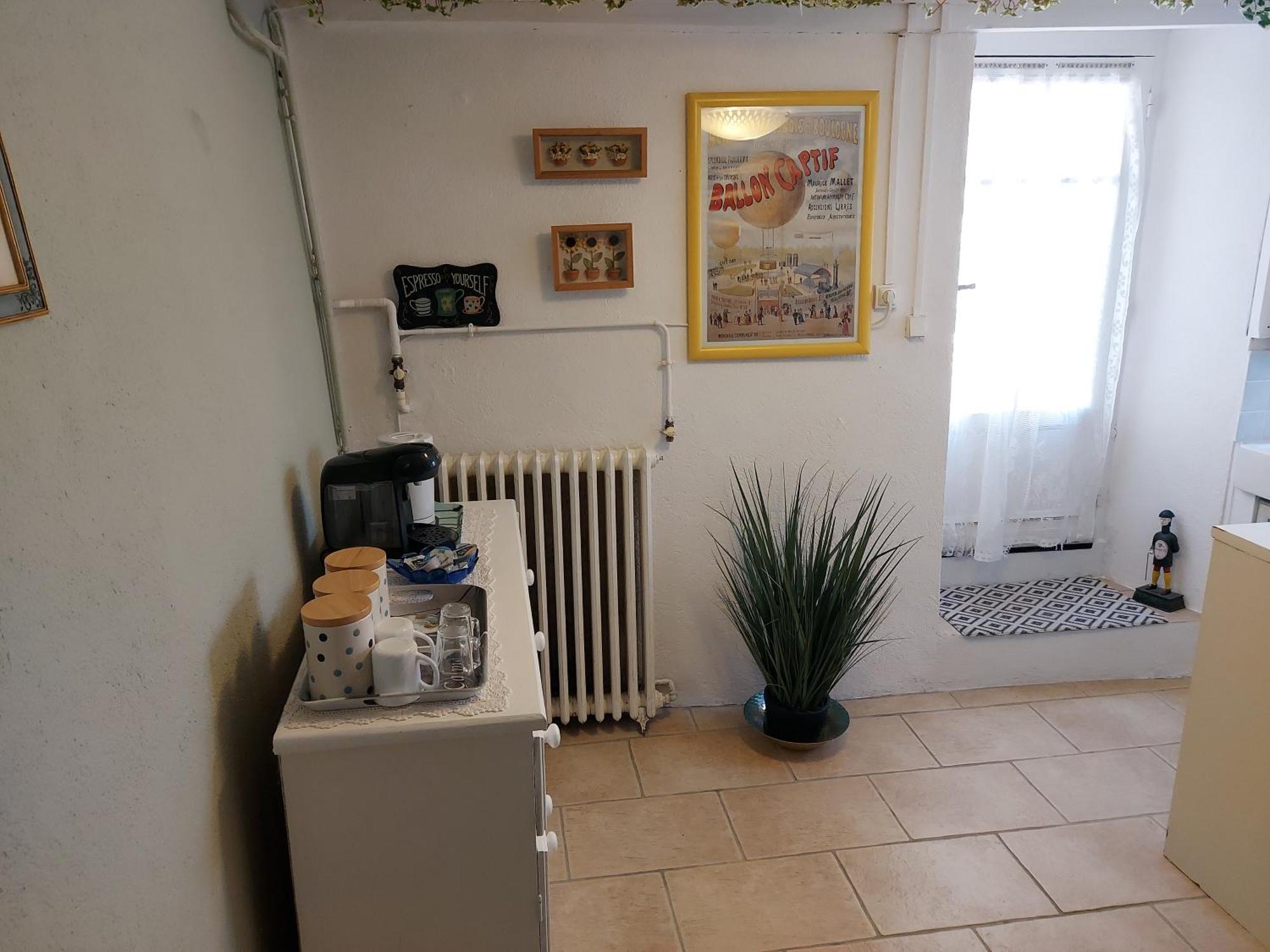 Charming Two Bedroom Gite With Beautiful Gardens Confolens Eksteriør bilde